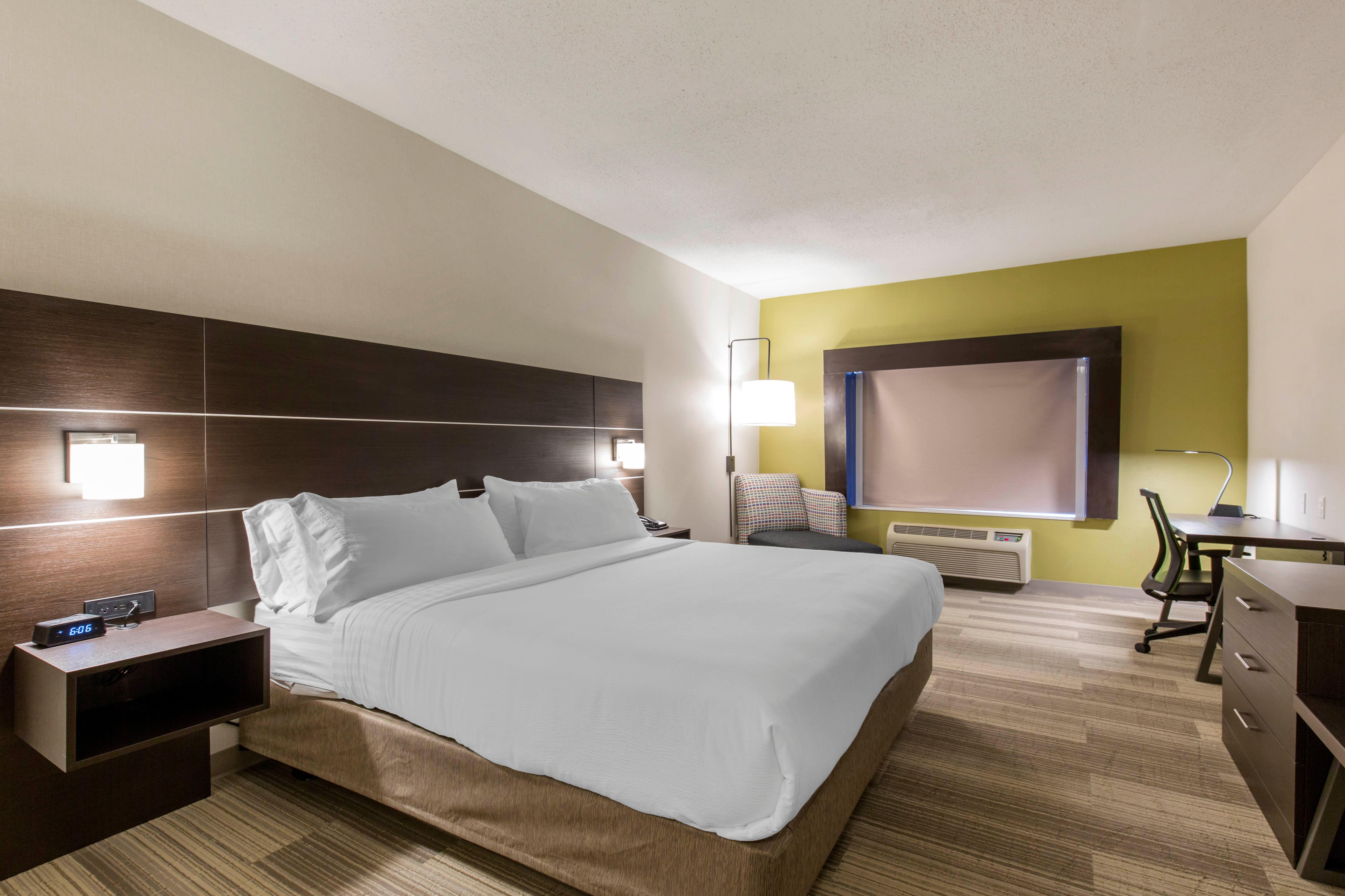Holiday Inn Express And Suites Chicago West - St Charles, An Ihg Hotel Saint Charles Kültér fotó