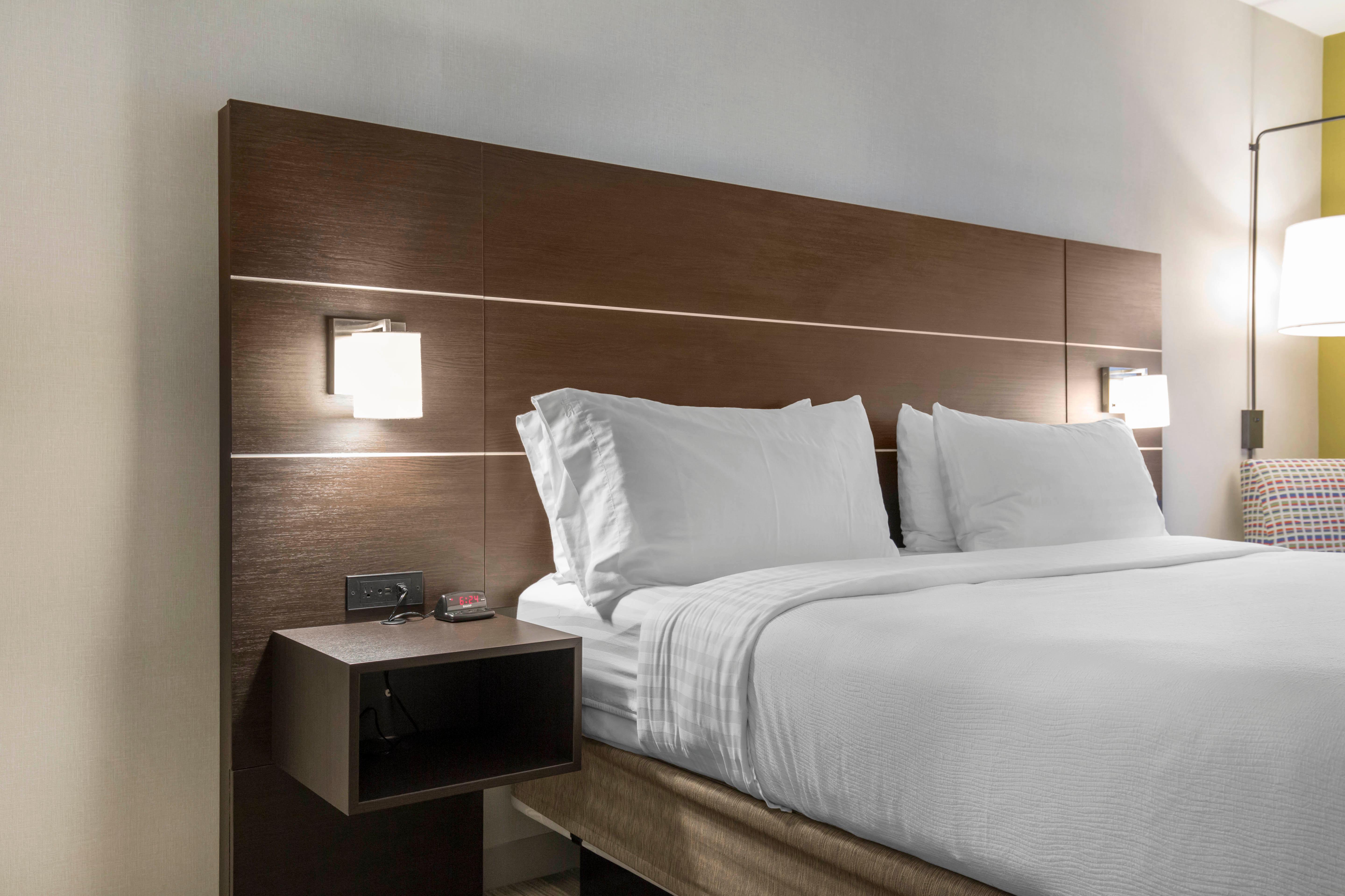 Holiday Inn Express And Suites Chicago West - St Charles By Ihg Saint Charles Kültér fotó