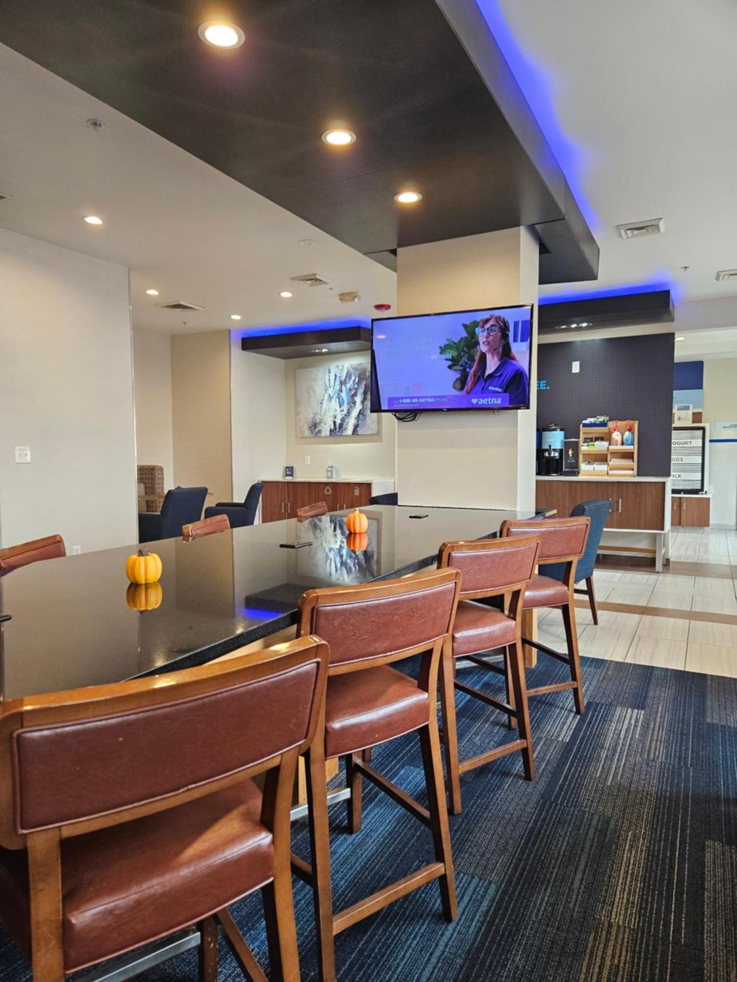 Holiday Inn Express And Suites Chicago West - St Charles By Ihg Saint Charles Kültér fotó