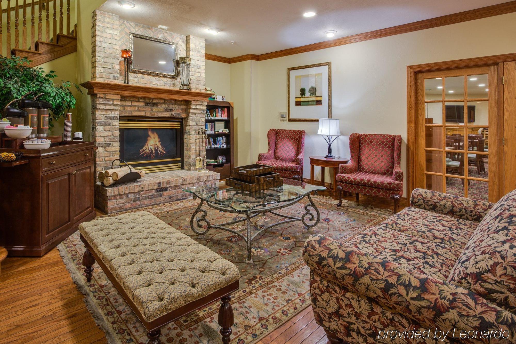 Holiday Inn Express And Suites Chicago West - St Charles By Ihg Saint Charles Kültér fotó